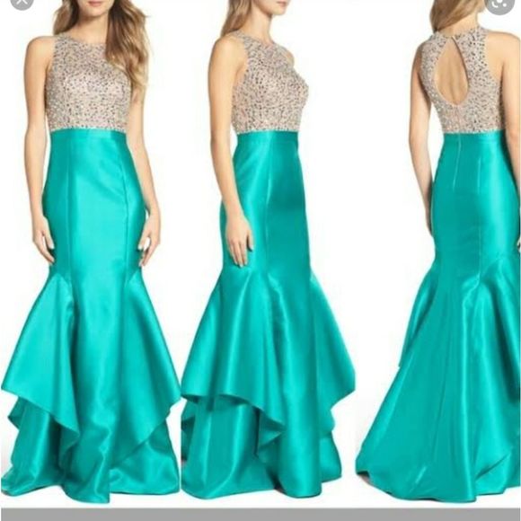 Xscape Green Embellished Halter Mermaid Go… - Picture 2 of 9